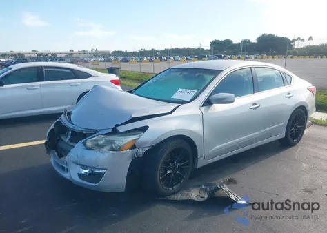 2014 Nissan Altima 2.5 S from USA, damaged, VIN 1N4AL3AP5EN347445